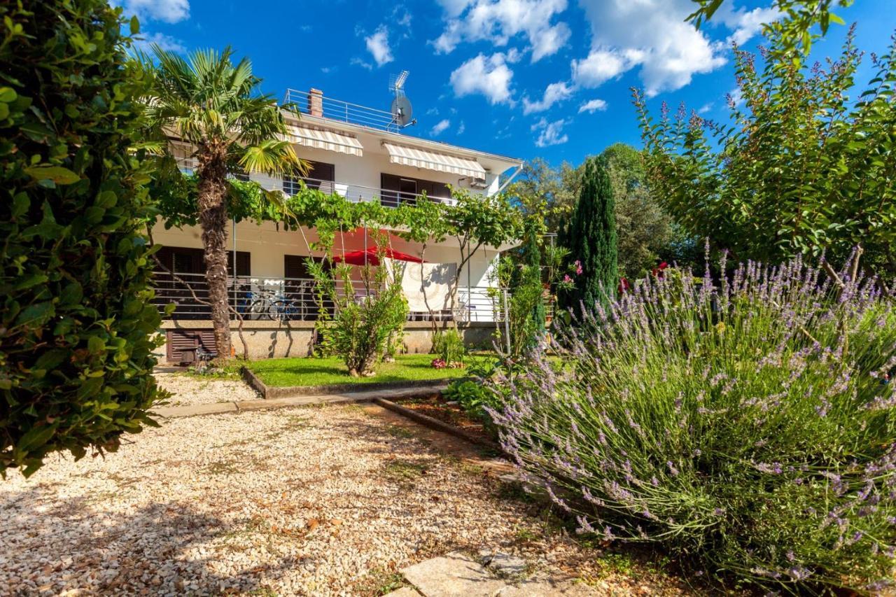 Apartment Maria Malinska Exterior foto